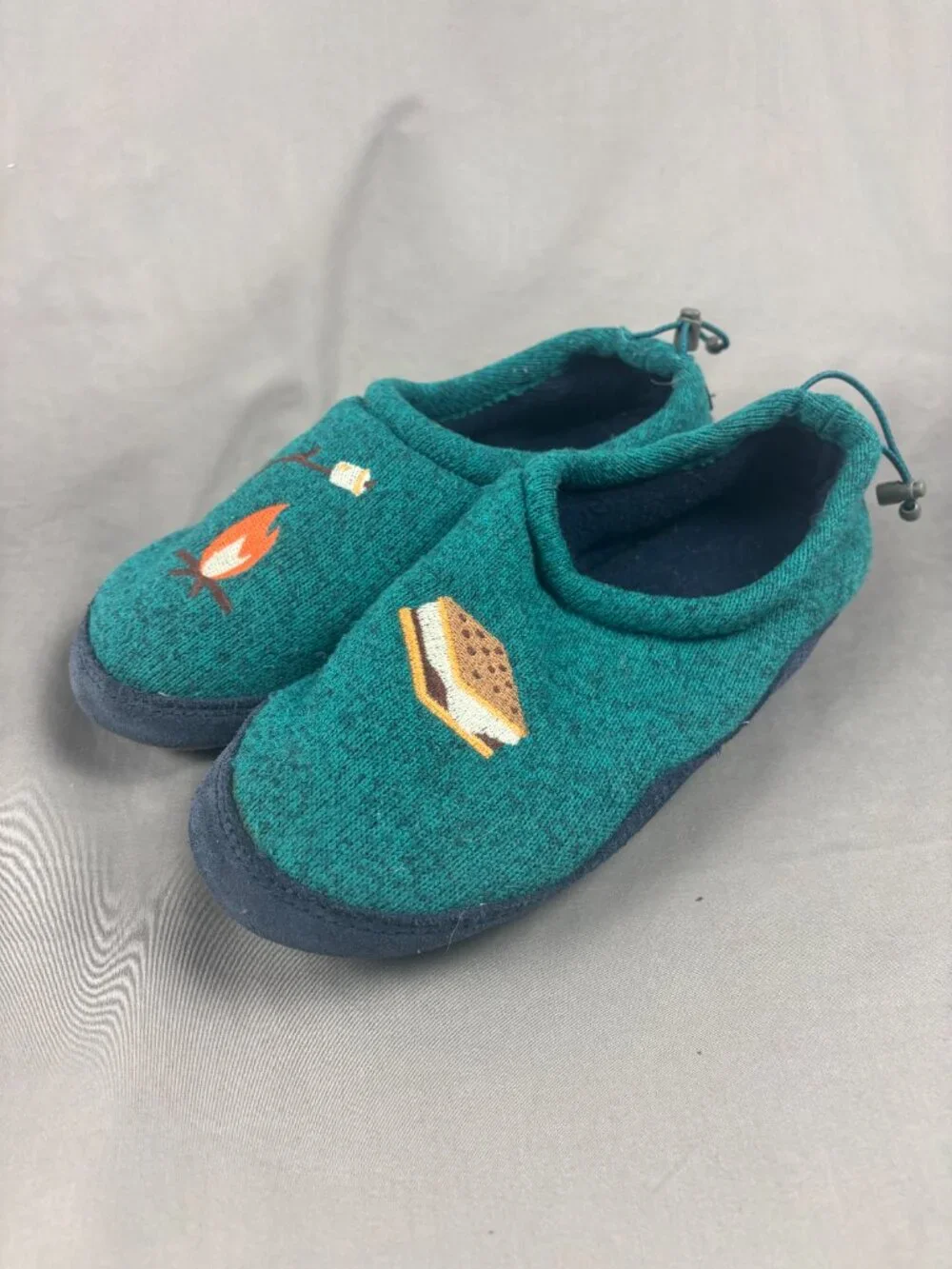 L.L. Bean Sweater Fleece Slippers Kids 5-6 Blue S'mores Motif Embroidered